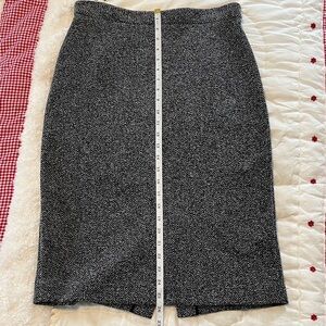 Banana Republic herringbone pencil skirt 8